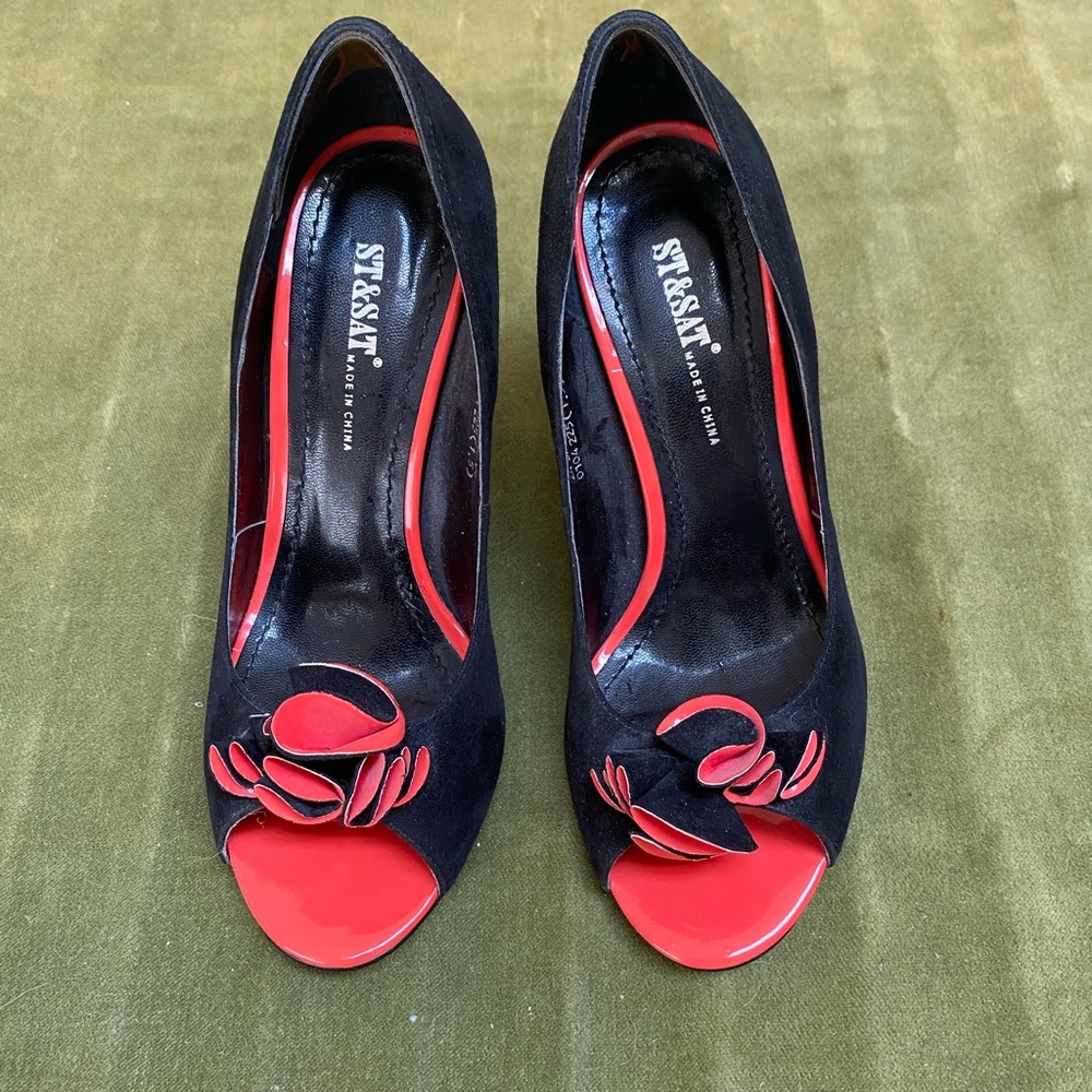 Decorating heels